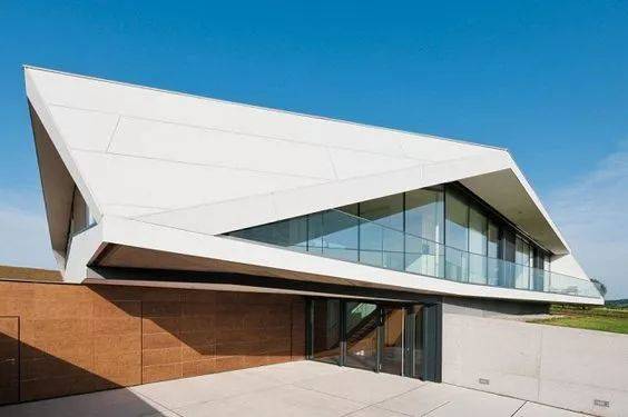 建筑造型虛實對比在建筑裝飾業(yè)中的88例解析